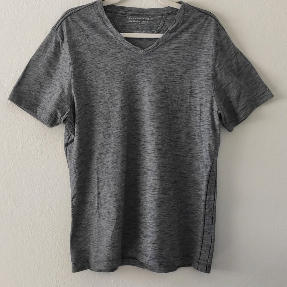 Men's v neck